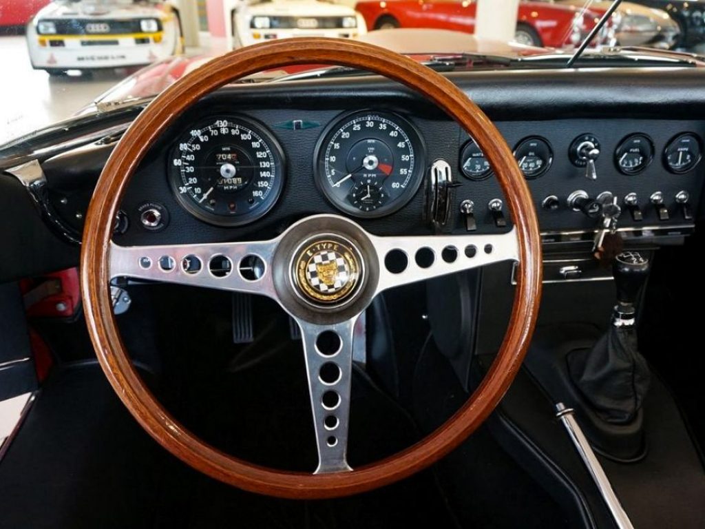 Jagurar E Type 11
