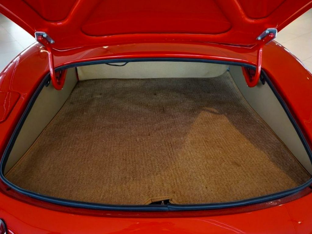 Jagurar E Type 17